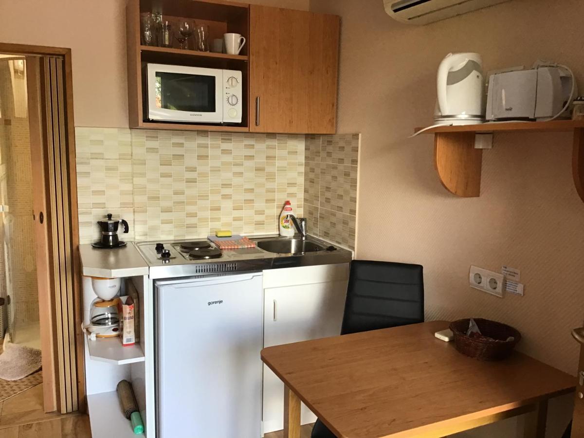 Dravecz Apartman Balatonlelle Eksteriør billede
