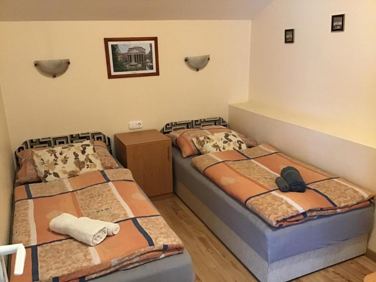 Dravecz Apartman Balatonlelle Eksteriør billede